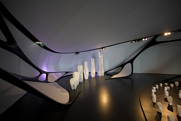 Hadid-18