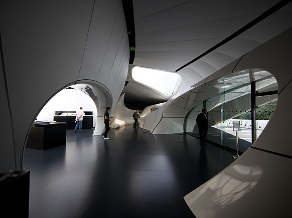 Hadid-21
