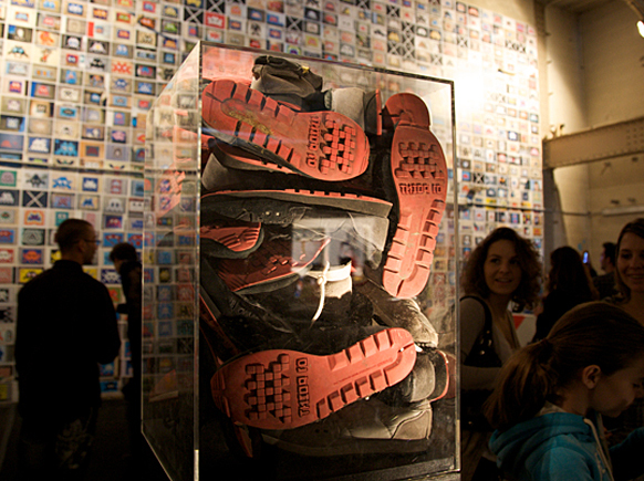 Invader-shoes