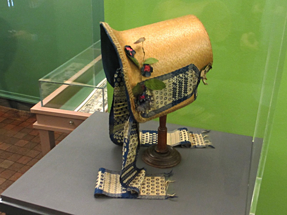 Grisette-bonnet